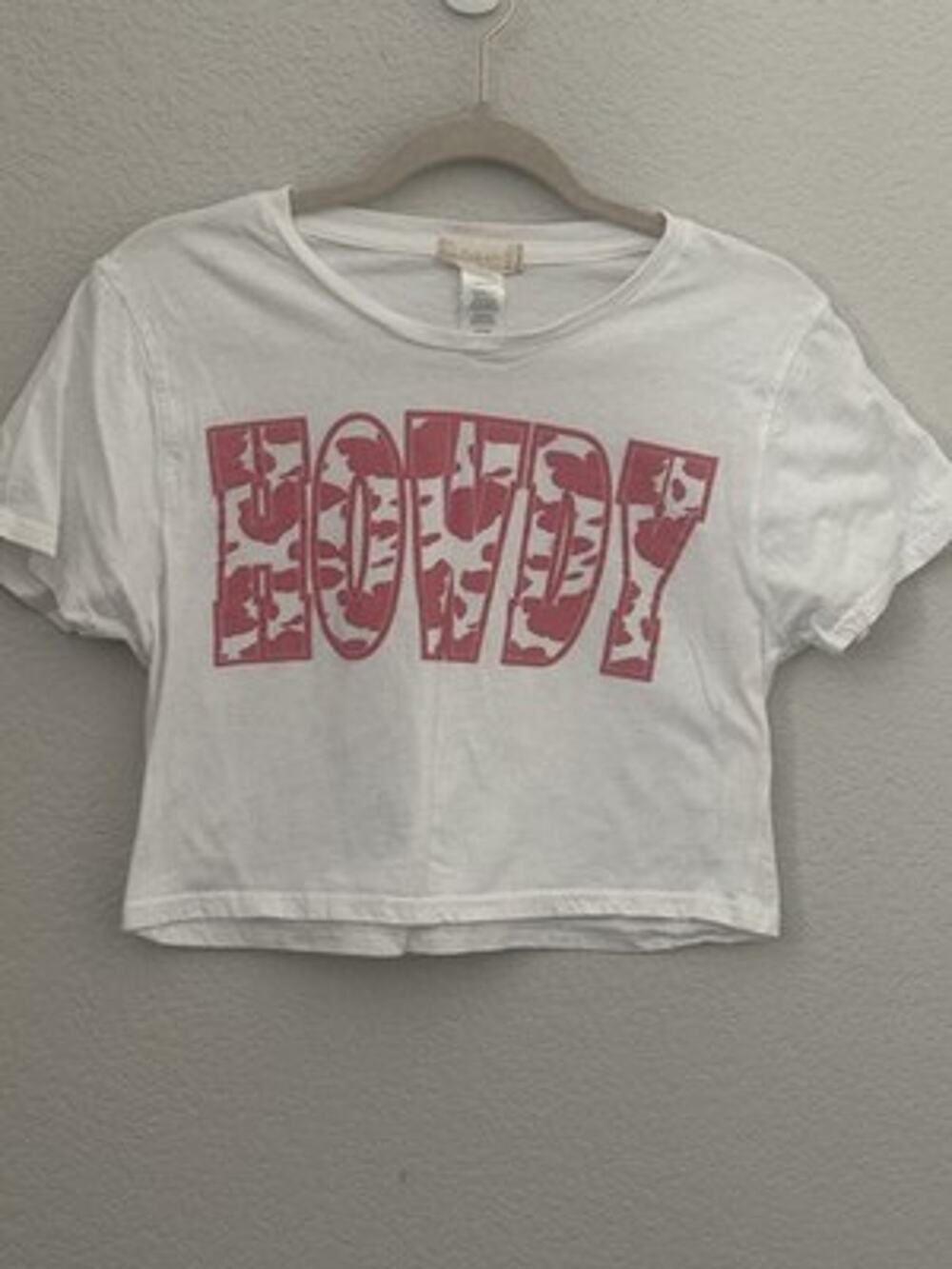 Aeropostale Womens Cropped Graphic T-Shirt White Burgundy 100% Cotton Howdy - S